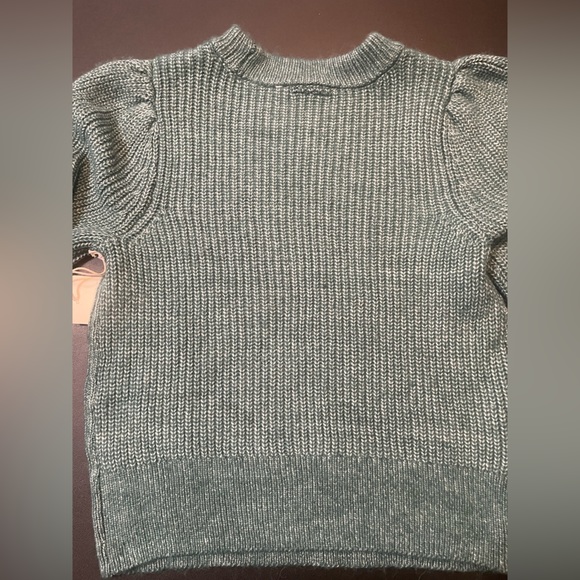 a.n.a. Women’s Crew Neck Knit Sweater Ballon Sleeves Green S. New w tag. - Picture 8 of 9